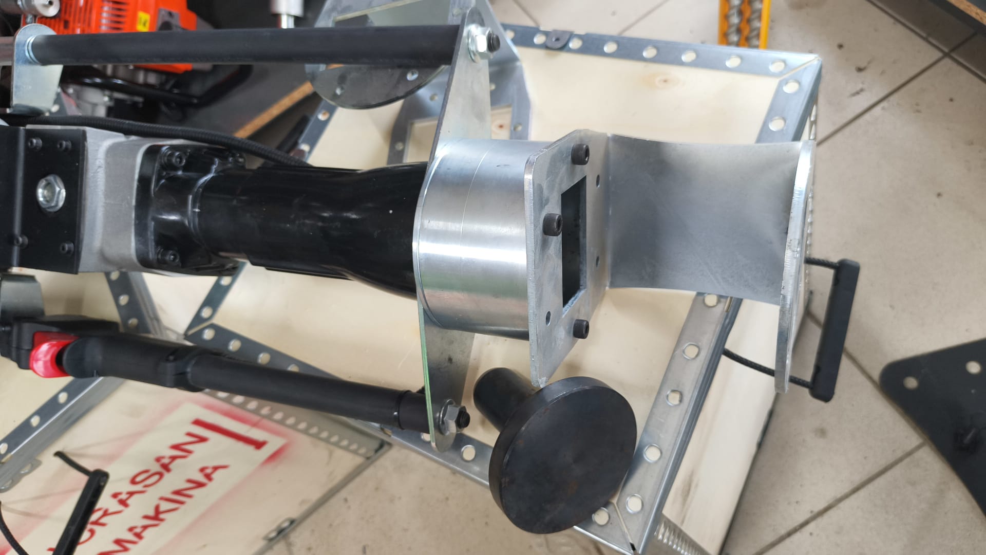 Honda Kazık Çakma Makinası